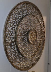 Vintage-Filigree-Metal-Wall-Plaque-Floral-Medallion-second-image