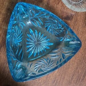 Vintage-Hazel-Atlas-Turquoise-Ashtray