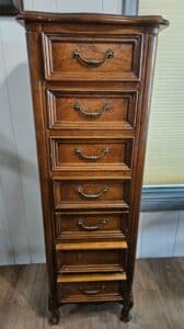 Vintage-Lingerie-Chest-h-l-w-1