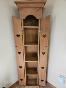 Vintage-Pine-Corner-Cabinet-with-Heart-Cutouts-H-x-L-x-W-third-image