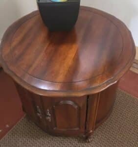 Vintage-Thomasville-French-Provincial-Drum-End-Table-third-image