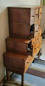 Wooden-Apothecary-Chest-second-image
