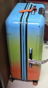 iFLY-Hardside-Luggage-Ombr-Spinner-second-image