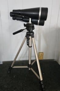 x-Astronomy-Binoculars-with-Tripod-1