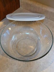 Ribbed-Glass-Mixing-Bowl-third-image