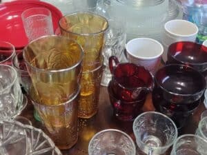 Amber-Glass-Leaf-Embossed-Tumblers-and-Ruby-Red-Glassware-Set