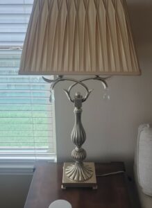Traditional-Table-Lamp-with-Crystal-Accents-and-Pleated-Shade