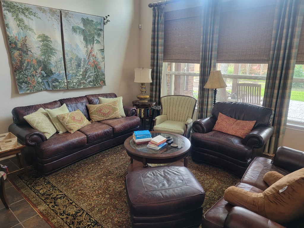 Blue Moon Estate Sale at Long Meadow Farms – Retired School Chemist & Blues Enthusiast’s Loving Home