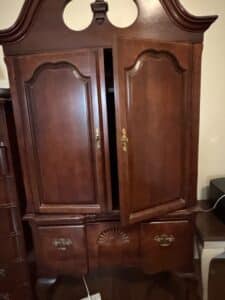 Thomasville-Cherry-Wood-Armoire-or-Wardrobe