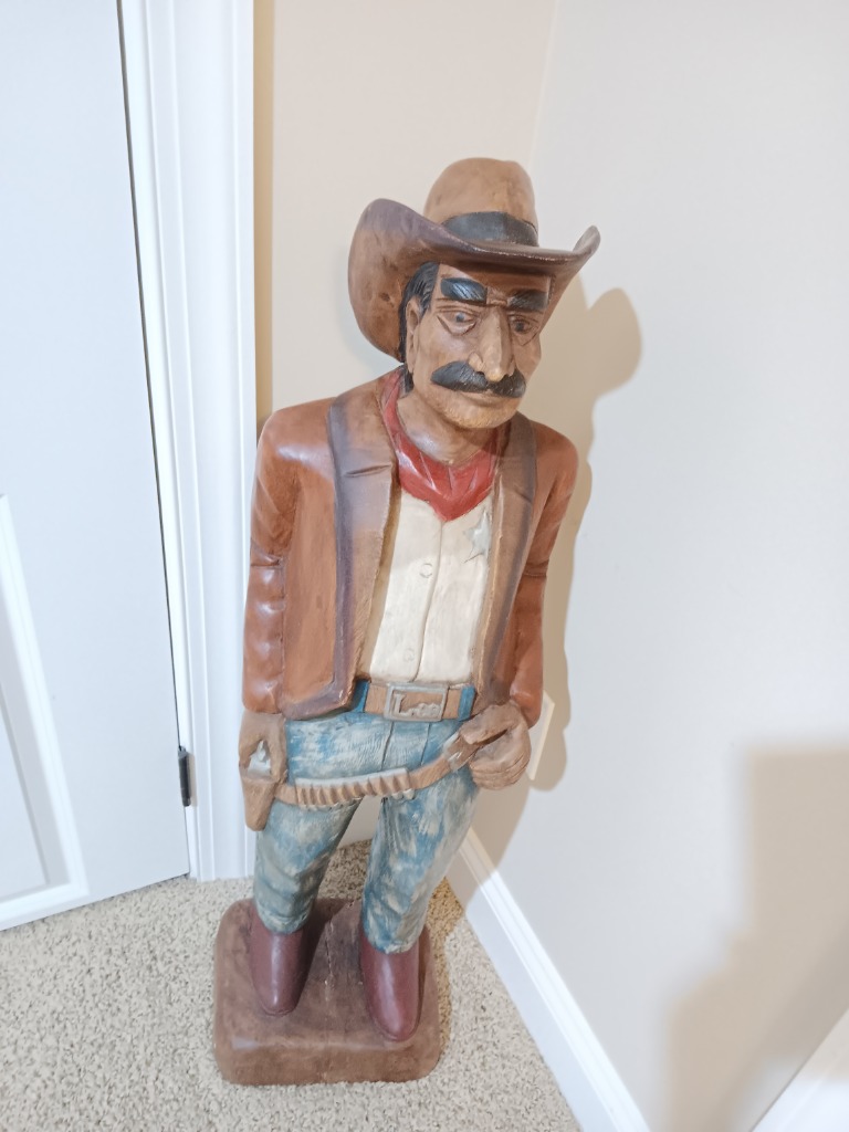 Noteworthy off Northshore Blue Moon Estate Sale