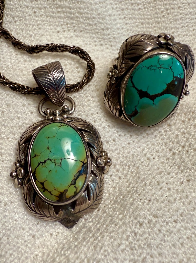 Lovely in Lenoir City Blue Moon Estate Sale