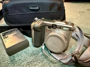 Canon-PowerShot-G-Digital-Camera-with-Accessories