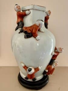 Chinese-Famille-Rose-Porcelain-Fertility-Vase-with-Children-Figures