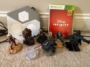 Disney-Infinity-.-Star-Wars-Starter-Pack
