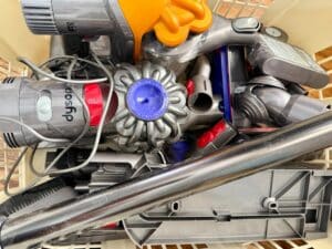 Dyson-DC-Multi-Floor-Cordless-Vacuum-Cleaner