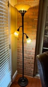 Elegant-Designs-Light-Torchiere-Floor-Lamp-with-Scalloped-Glass-Shades