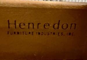 Henredon-Folio-Fourteen-Mahogany-Blockfront-Nightstand-second-image