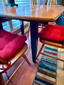 Hunt-Country-Furniture-Spindle-Back-Dining-Set-second-image