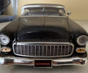 Jada-Toys-Chevrolet-Bel-Air-Old-Skool-and-Chevrolet-Coupe-Scale-Model-Cars-third-image