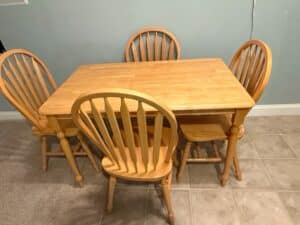 Light-Oak-Windsor-Style-Dining-Set-with-Four-Chairs