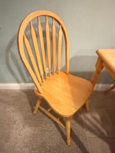 Light-Oak-Windsor-Style-Dining-Set-with-Four-Chairs-second-image