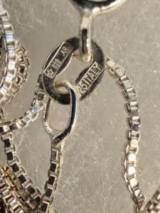 Lot-of-Mixed-Sterling-Silver-and-Gold-Plated-Necklaces-third-image