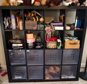 Marshmallow-Furniture-Childrens-Elmo-in-Flip-Open-Foam-Sofa