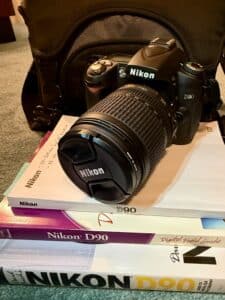 Nikon-D-DSLR-Camera-with-Nikon-AF-S-DX-NIKKOR-mm-f-or-.-.G-ED-VR-Lens-and-Accessories