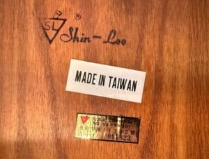 Shin-Lee-Oak-Dining-Table-and-Chairs-Set-second-image