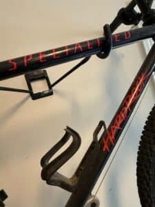Specialized-Hardrock-Mountain-Bike-second-image