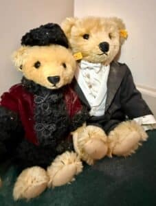 Steiff-Knopf-im-Ohr-Wedding-Party-Teddy-Bears