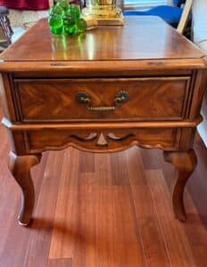 Vintage-French-Provincial-Style-End-Table-with-Drawer