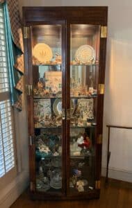 Vintage-Henredon-Scene-One-Campaign-Style-Curio-Cabinet