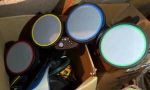 Xbox-Guitar-Hero-and-Rock-Band-Game-Bundle-second-image