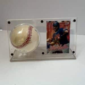 Albert-Belle-Signed-Baseball-Card-Display