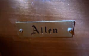 Allen-Organ-Model-T-A-in-Genuine-Walnut-Casing-sixth-image