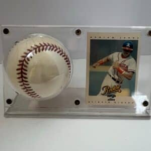 Andruw-Jones-Rookie-Baseball-Card-Ball