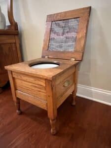 Antique-Mission-Oak-Commode-Chamber-Pot-Chair