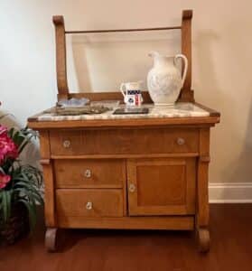 Antique-Tiger-Oak-Washstand-with-Mirror-Support
