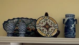 Assorted-Blue-and-White-Porcelain-and-Other-Decorative-Items-third-image