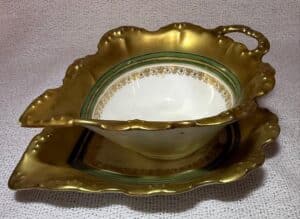 Blakeman-Henderson-Limoges-Porcelain-Sauce-Boat-with-Gilt-Decoration