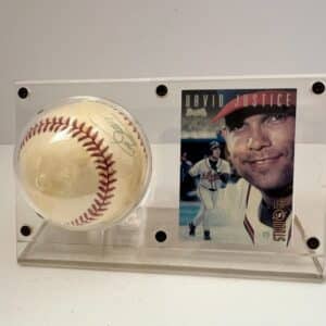 David-Justice-Autographed-Baseball-Card