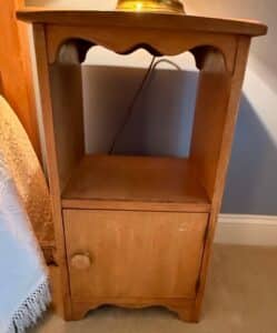 Ethan-Allen-Baumritter-Colonial-Style-Maple-Nightstand