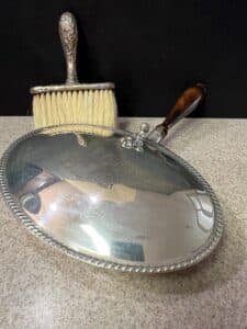 F.B.-Rogers-Silver-Co.-Silver-Plate-Silent-Butler-and-Brush-Set