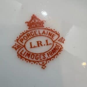 Haviland-Limoges-Oval-Serving-Dish-with-Scalloped-Edge-and-Floral-Pattern-second-image