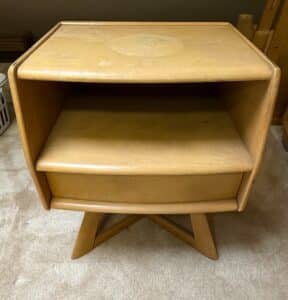 Heywood-Wakefield-Sculptura-Mid-Century-Modern-Twin-Bedroom-Set