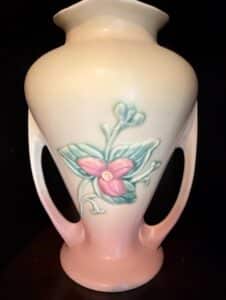 Hull-Art-USA-W-or-Wild-Rose-Vase