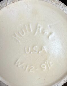 Hull-Art-USA-W-or-Wild-Rose-Vase-second-image