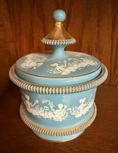 Italian-Ceramic-Lidded-Jar-with-Gilt-Accents-Judgment-of-Hercules-Motif