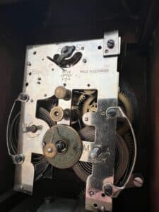 Junghans-German-Walnut-Cased-Mantel-Clock-second-image